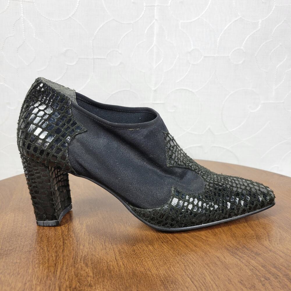 J Renee Women's Shoes 7 Black Leather Reptile Embossed Slip On Block Heel Bootie